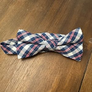 Striped navy, red and white bow tie, can bundle with other bow ties!